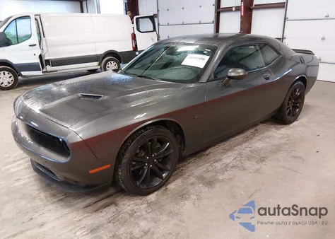 2016 Dodge Challenger R/T Plus z USA, uszkodzony, nr VIN 2C3CDZBT5GH220824